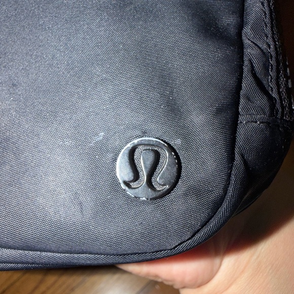 lululemon athletica Midnight Black Fannypack - Picture 4 of 5
